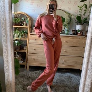 Two piece jogger set in pink